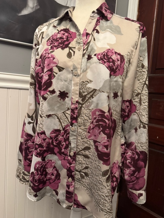 Chico's Tops - Chico’s Purple Floral Print Button Up Blouse Size 1
(M)